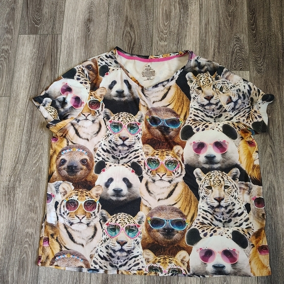 Secret Treasures Women'sPajama Set with Animal Print - Picture 3 of 6